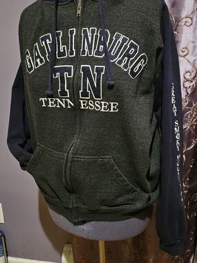 Gatlinburg Tennessee Men’s Dark Gray & Navy Blue Full Zip Hoodie